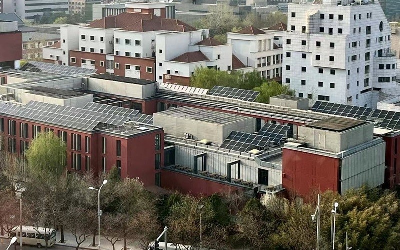 Grne Initiative - DSP setzt auf Solarenergie