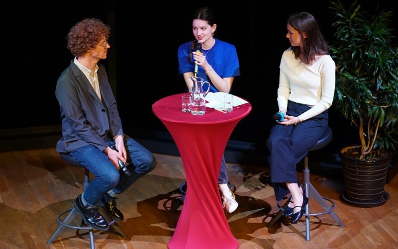 Schlerbeitrag: Beijing Talk mit Benjamin Eyssel